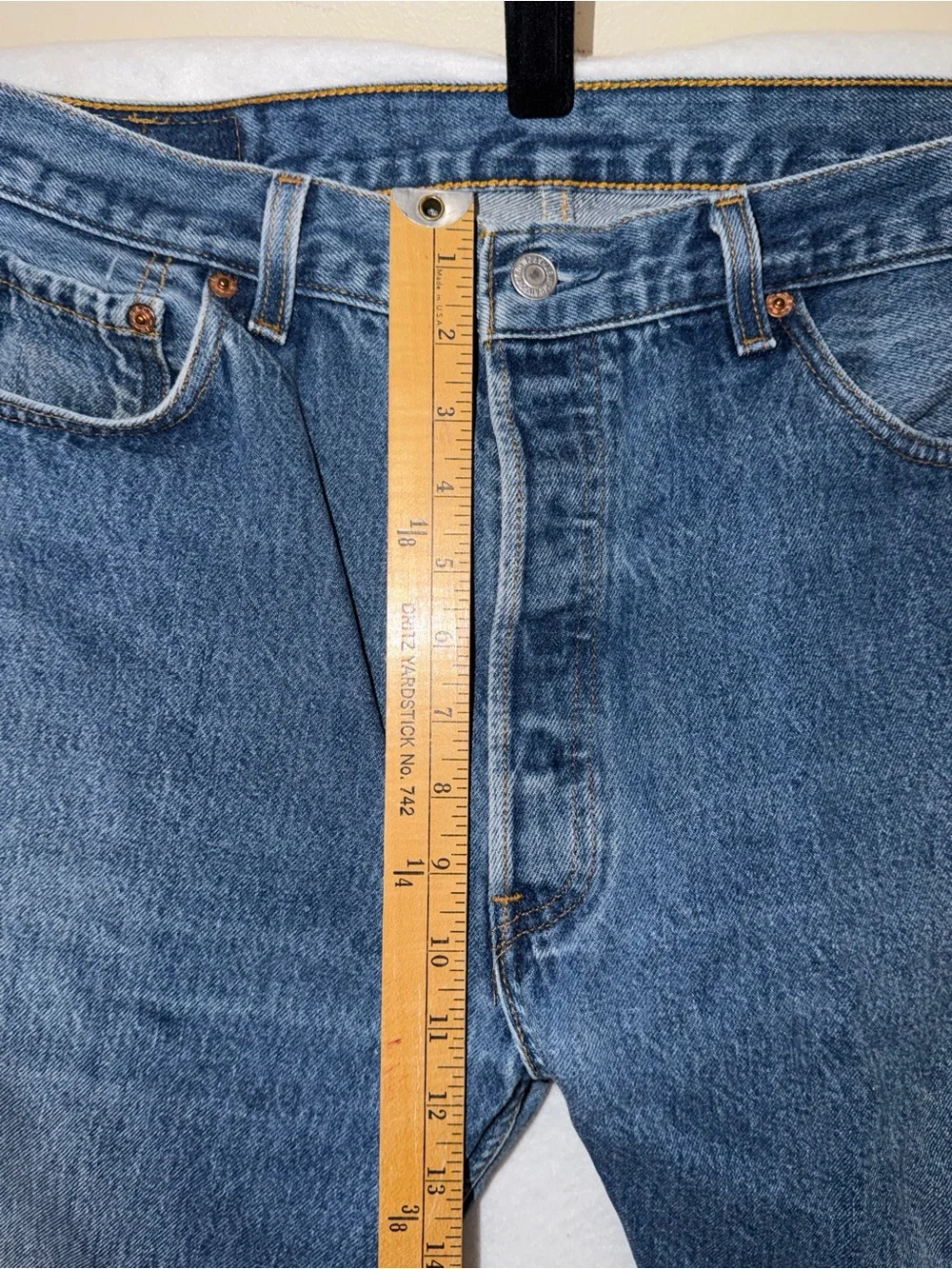 VTG 501 1997 Levi's Men's Medium Blue Relaxed Denim Jeans